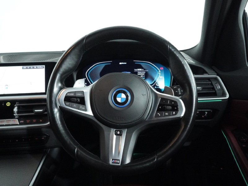 2022 (71) BMW 3 SERIES 330e M Sport 5dr Step Auto 5152894
