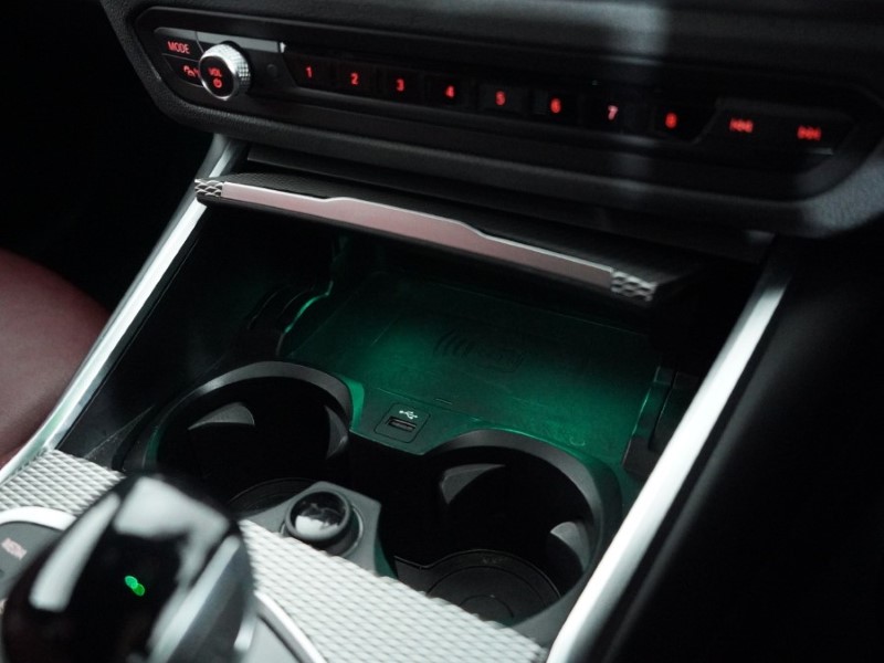 2022 (71) BMW 3 SERIES 330e M Sport 5dr Step Auto 5152921