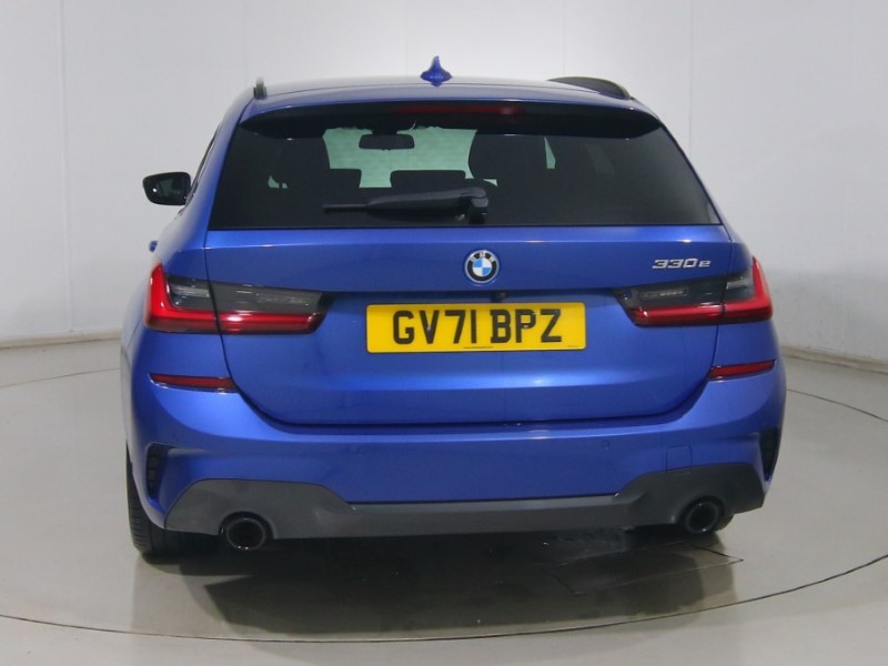 2022 (71) BMW 3 SERIES 330e M Sport 5dr Step Auto 5152933