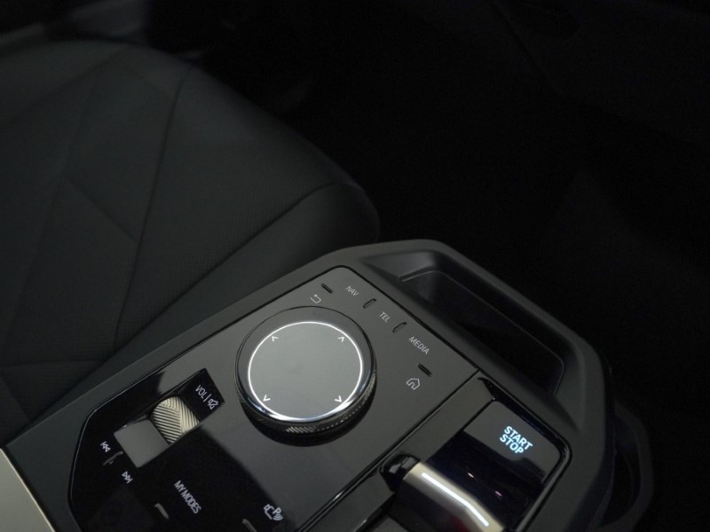 2022 (72) BMW iX 240kW xDrive40 M Sport Edition 76.6kWh 5dr Auto 5127101