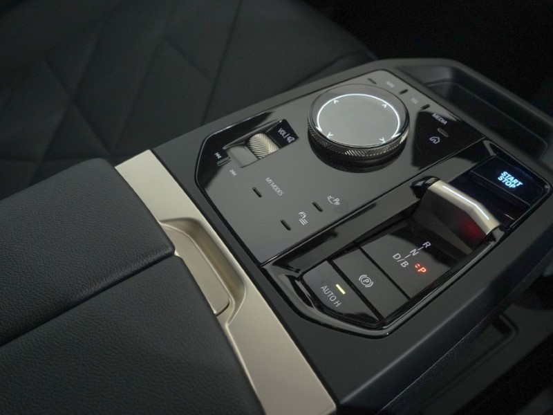 2022 (72) BMW iX 240kW xDrive40 M Sport Edition 76.6kWh 5dr Auto 5127104