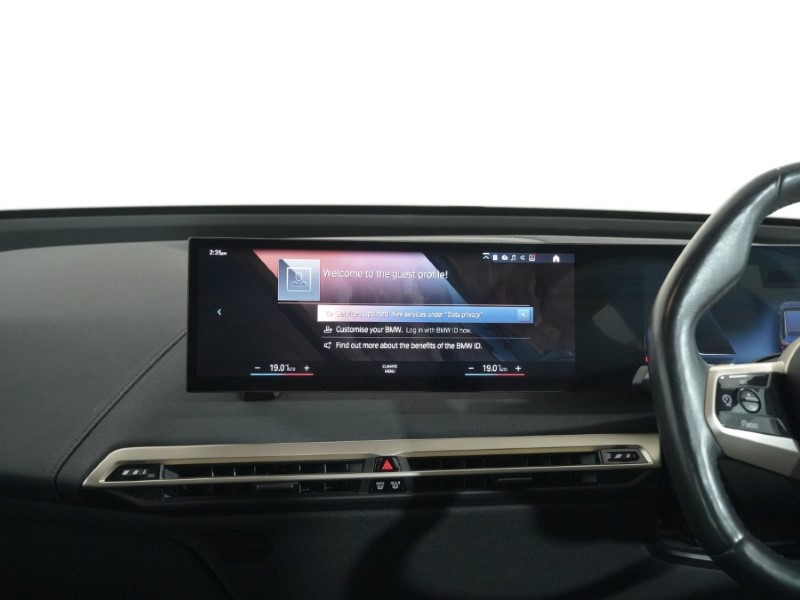 2022 (72) BMW iX 240kW xDrive40 M Sport Edition 76.6kWh 5dr Auto 5127089