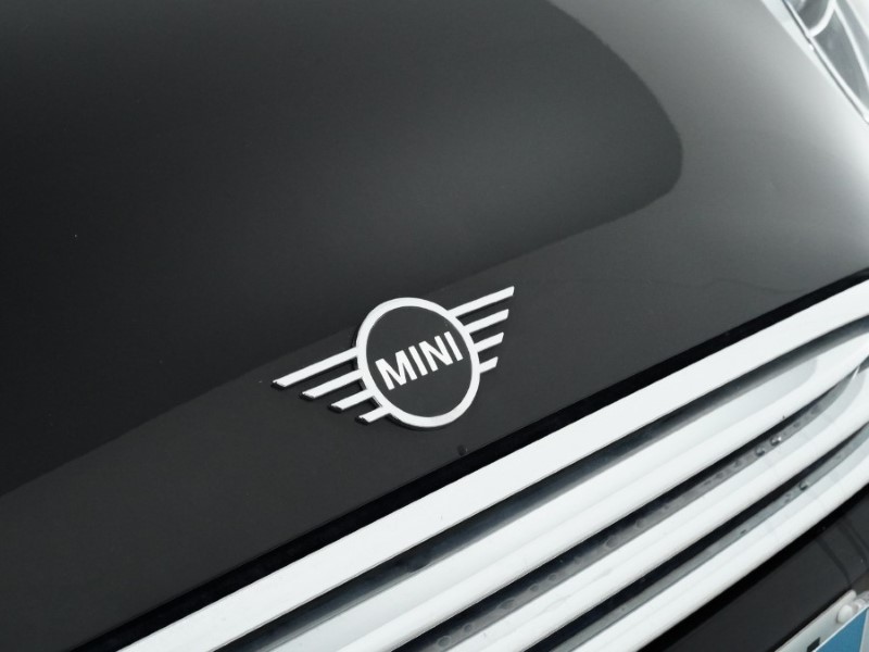 2020 (70) MINI HATCHBACK 1.5 Cooper Classic II 3dr 5127859