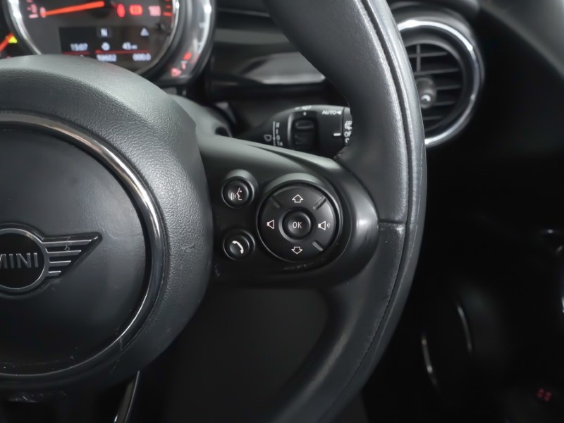 2020 (70) MINI HATCHBACK 1.5 Cooper Classic II 3dr 5127883