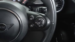 2020 (70) MINI HATCHBACK 1.5 Cooper Classic II 3dr 5127883