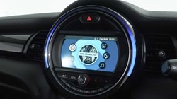 2020 (70) MINI HATCHBACK 1.5 Cooper Classic II 3dr 5127874