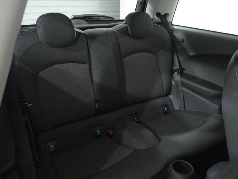 2020 (70) MINI HATCHBACK 1.5 Cooper Classic II 3dr 5127868