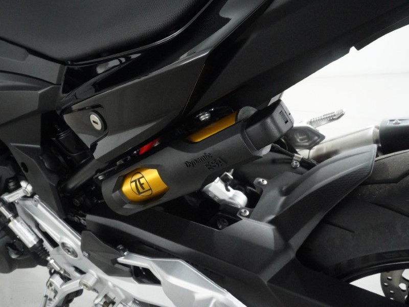 2025 (25) BMW Motorrad F900 R (25MY) 5147755