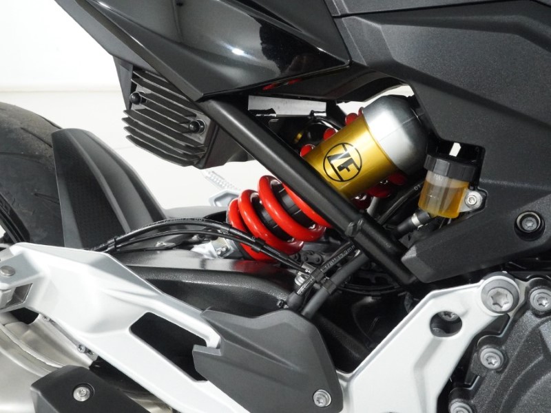 2025 (25) BMW Motorrad F900 R (25MY) 5147775