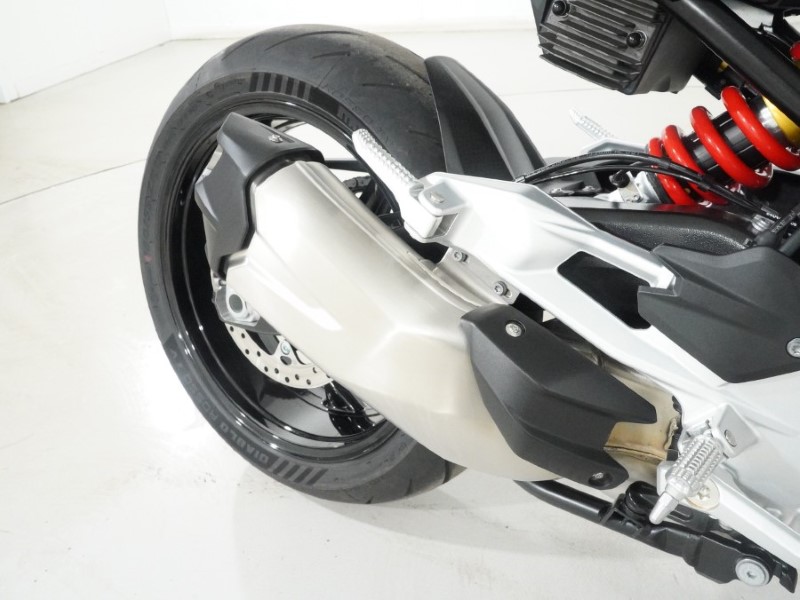 2025 (25) BMW Motorrad F900 R (25MY) 5147774