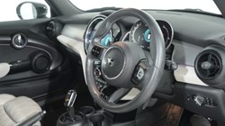 2021 (71) MINI HATCHBACK 2.0 Cooper S Exclusive 3dr Auto 5121728