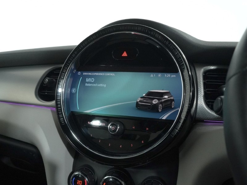 2021 (71) MINI HATCHBACK 2.0 Cooper S Exclusive 3dr Auto 5121745