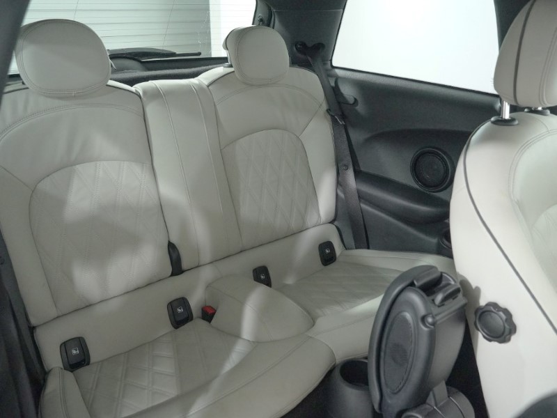 2021 (71) MINI HATCHBACK 2.0 Cooper S Exclusive 3dr Auto 5121753