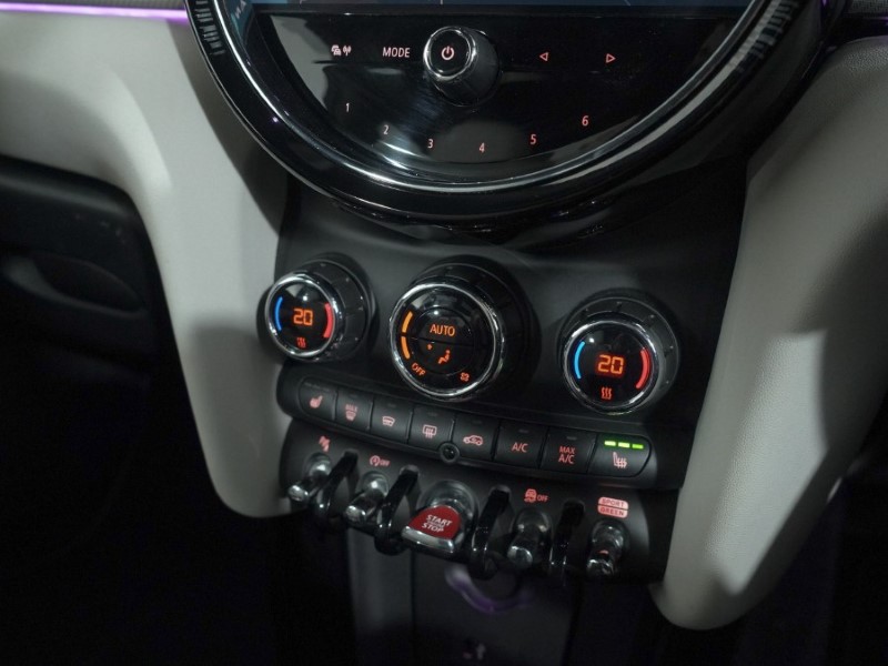 2021 (71) MINI HATCHBACK 2.0 Cooper S Exclusive 3dr Auto 5121737