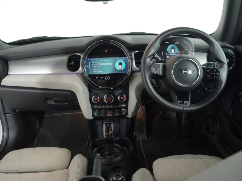 2021 (71) MINI HATCHBACK 2.0 Cooper S Exclusive 3dr Auto 5121716