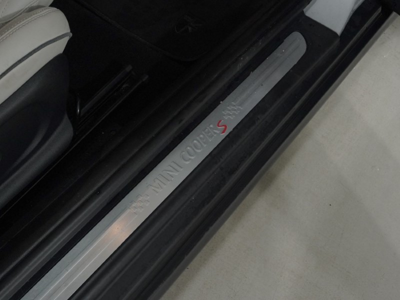 2021 (71) MINI HATCHBACK 2.0 Cooper S Exclusive 3dr Auto 5121727