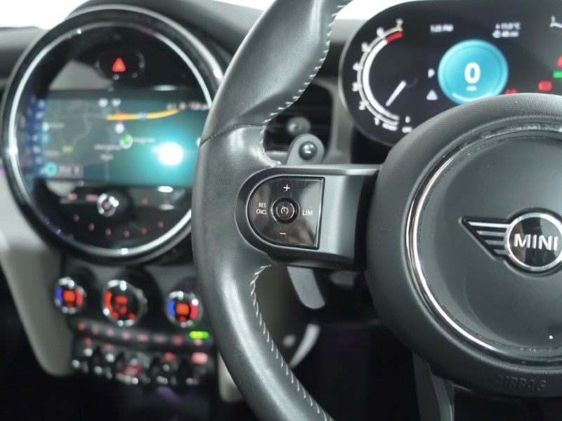 2021 (71) MINI HATCHBACK 2.0 Cooper S Exclusive 3dr Auto 5121734