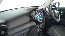 2018 (68) MINI HATCHBACK 1.5 One II 3dr Step Auto 5123226