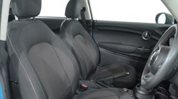 2018 (68) MINI HATCHBACK 1.5 One II 3dr Step Auto 5123236