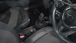 2018 (68) MINI HATCHBACK 1.5 One II 3dr Step Auto 5123234