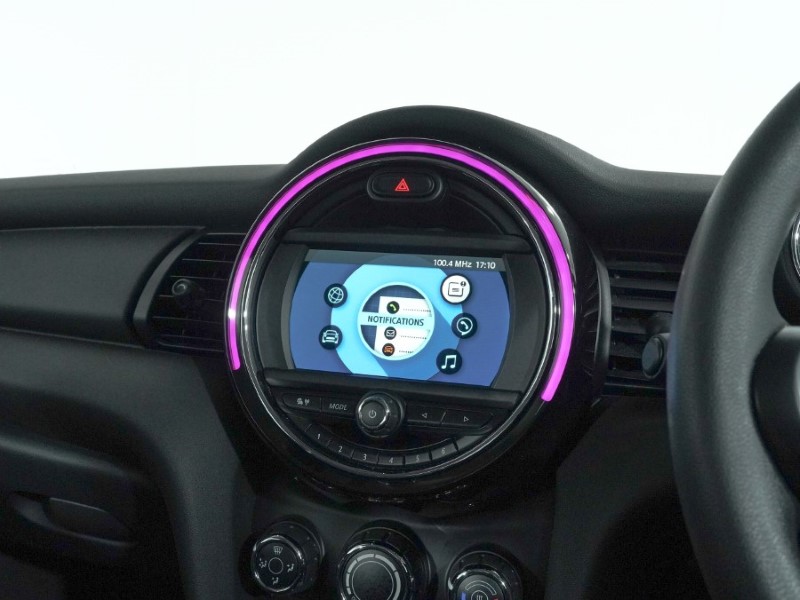 2018 (68) MINI HATCHBACK 1.5 One II 3dr Step Auto 5123247