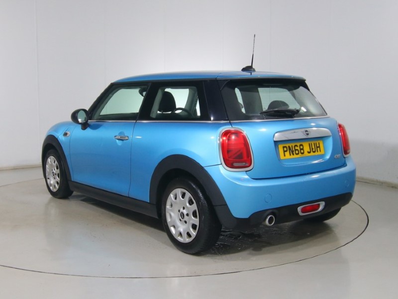 2018 (68) MINI HATCHBACK 1.5 One II 3dr Step Auto