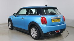 2018 (68) MINI HATCHBACK 1.5 One II 3dr Step Auto 5123256