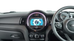 2018 (68) MINI HATCHBACK 1.5 One II 3dr Step Auto 5123229