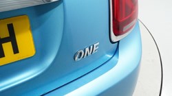 2018 (68) MINI HATCHBACK 1.5 One II 3dr Step Auto 5123223
