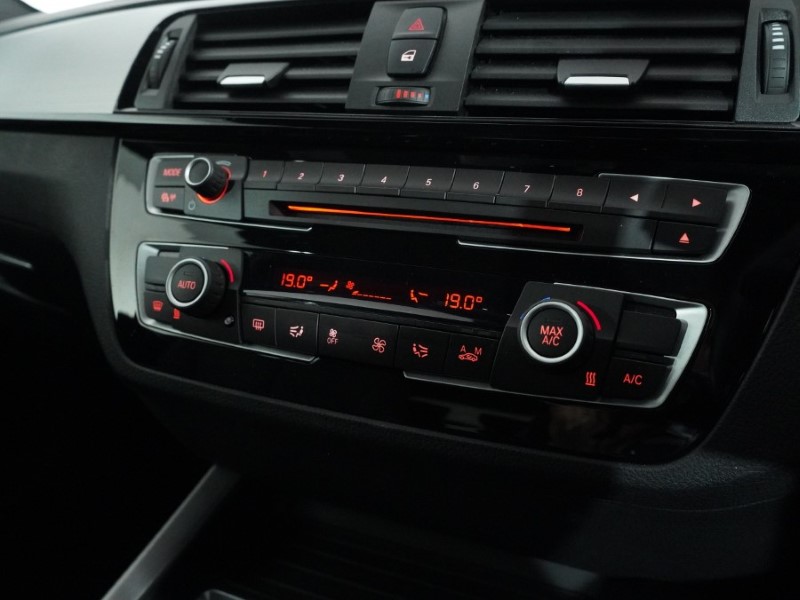 2019 (19) BMW 1 SERIES M140i Shadow Edition 3dr Step Auto 5156077