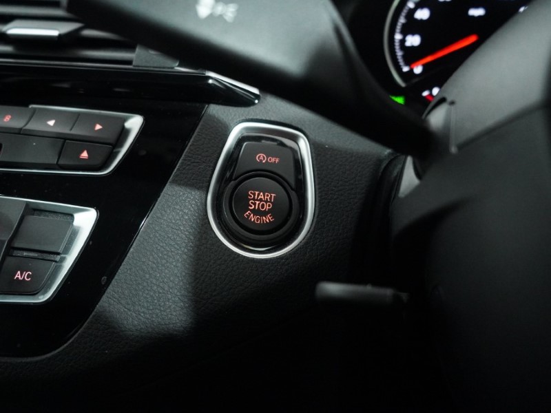 2019 (19) BMW 1 SERIES M140i Shadow Edition 3dr Step Auto 5156078