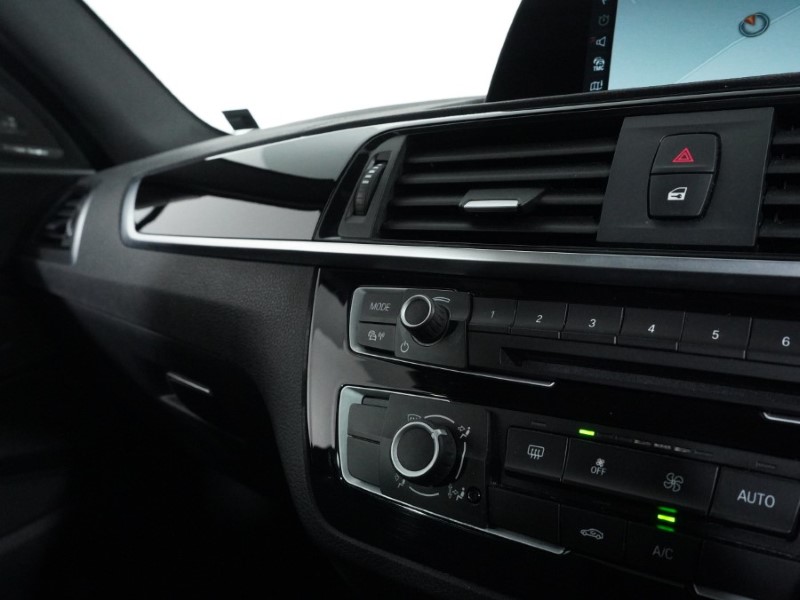 2020 (69) BMW 2 SERIES 218i M Sport 2dr [Nav] 5161851