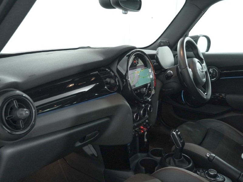 2024 (73) MINI COOPER 2.0 S Sport 5dr Auto 5130993