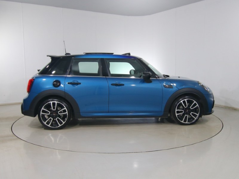 2024 (73) MINI COOPER 2.0 S Sport 5dr Auto 5130987