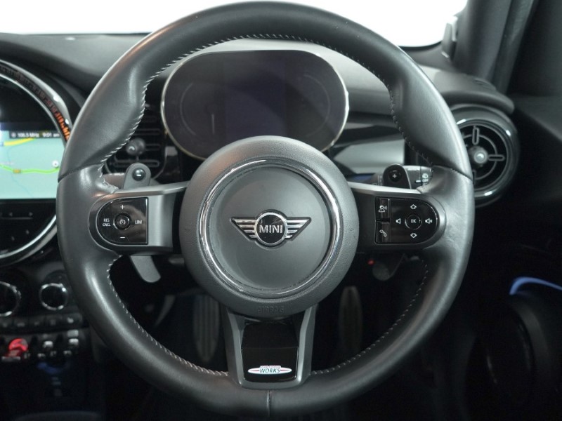 2024 (73) MINI COOPER 2.0 S Sport 5dr Auto 5130998