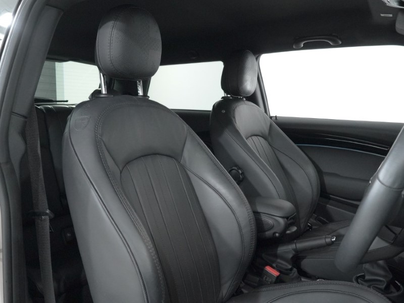 2022 (22) MINI HATCHBACK 2.0 Cooper S Exclusive 3dr 5169519