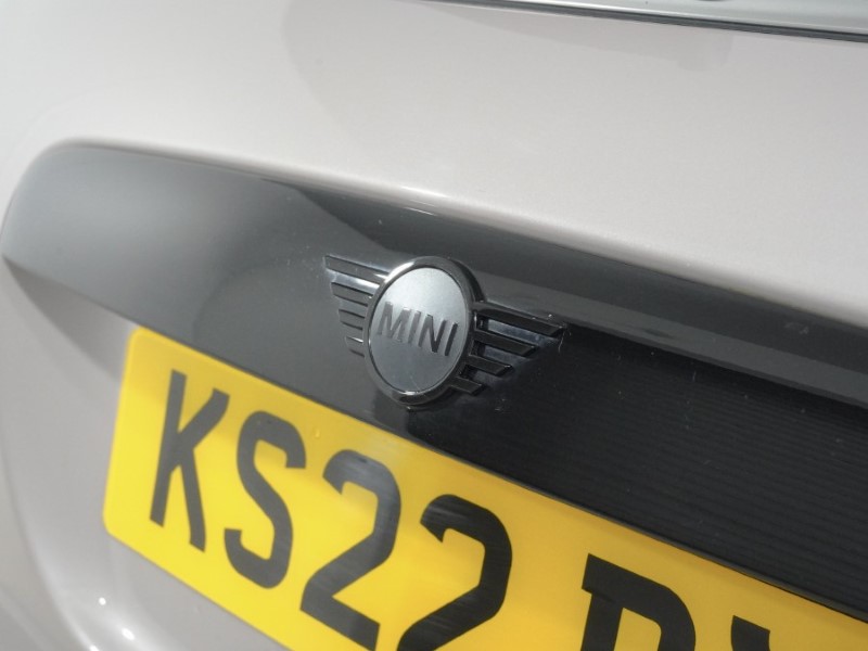 2022 (22) MINI HATCHBACK 2.0 Cooper S Exclusive 3dr 5169504