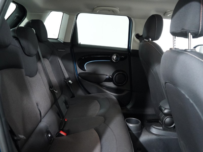 2023 (23) MINI HATCHBACK 1.5 Cooper Classic 5dr 5133641