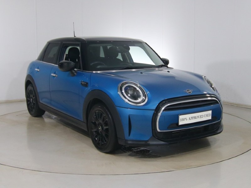 2023 (23) MINI HATCHBACK 1.5 Cooper Classic 5dr