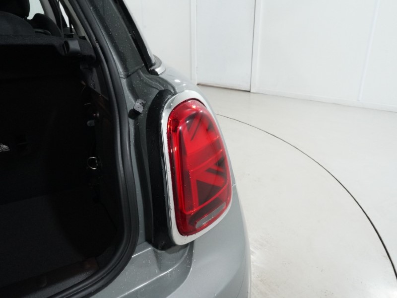 2022 (72) MINI HATCHBACK 2.0 Cooper S Classic 3dr Auto 5133203