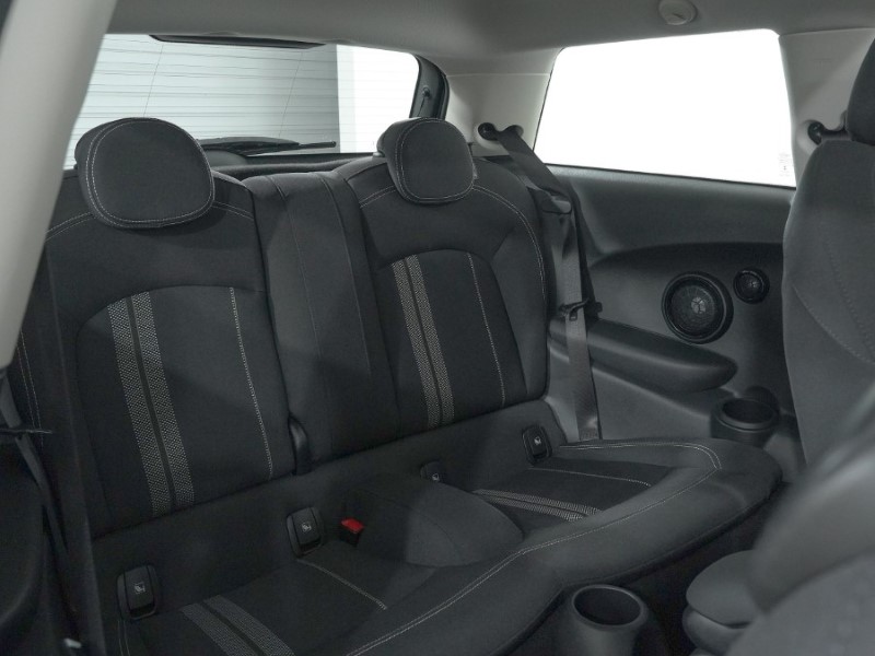 2022 (72) MINI HATCHBACK 2.0 Cooper S Classic 3dr Auto 5133214