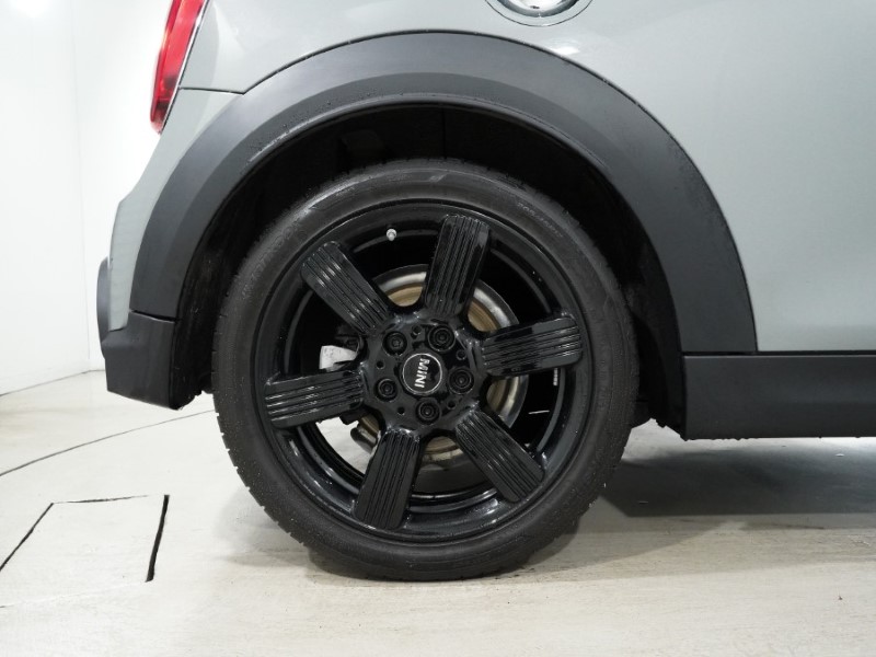 2022 (72) MINI HATCHBACK 2.0 Cooper S Classic 3dr Auto 5133210