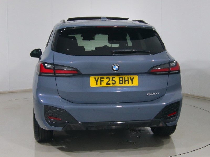 2025 (25) BMW 2 SERIES 220i MHT M Sport 5dr DCT 5144389