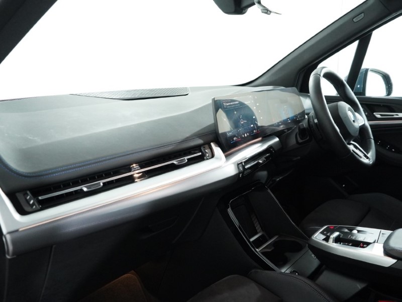 2025 (25) BMW 2 SERIES 220i MHT M Sport 5dr DCT 5144344