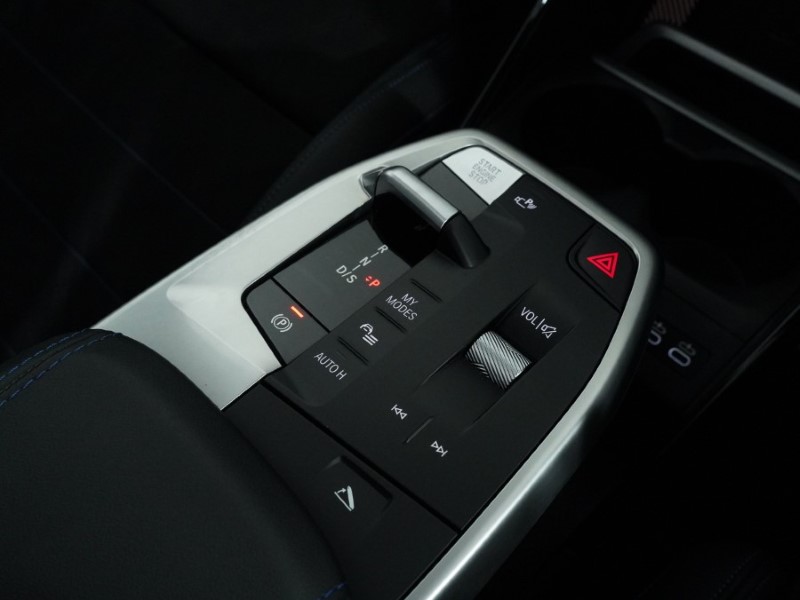 2025 (25) BMW 2 SERIES 220i MHT M Sport 5dr DCT 5144373