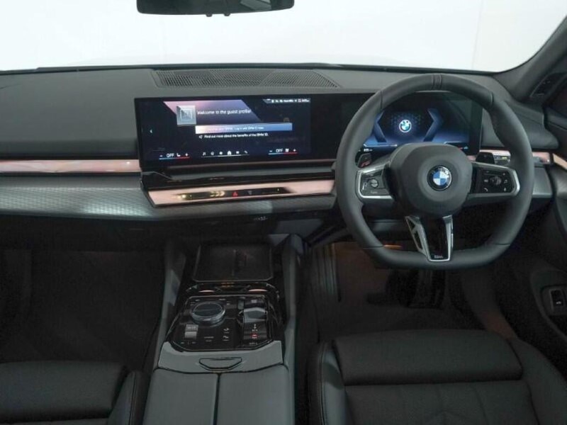 2026 (26) BMW 5 SERIES 530e M Sport 4dr Auto 5456165
