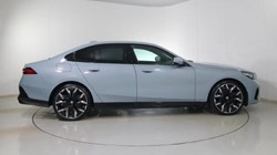 2026 (26) BMW 5 SERIES 530e M Sport 4dr Auto 5456175