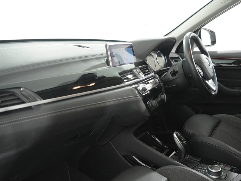 2020 (70) BMW X1 sDrive 18i Sport 5dr Step Auto 5260339