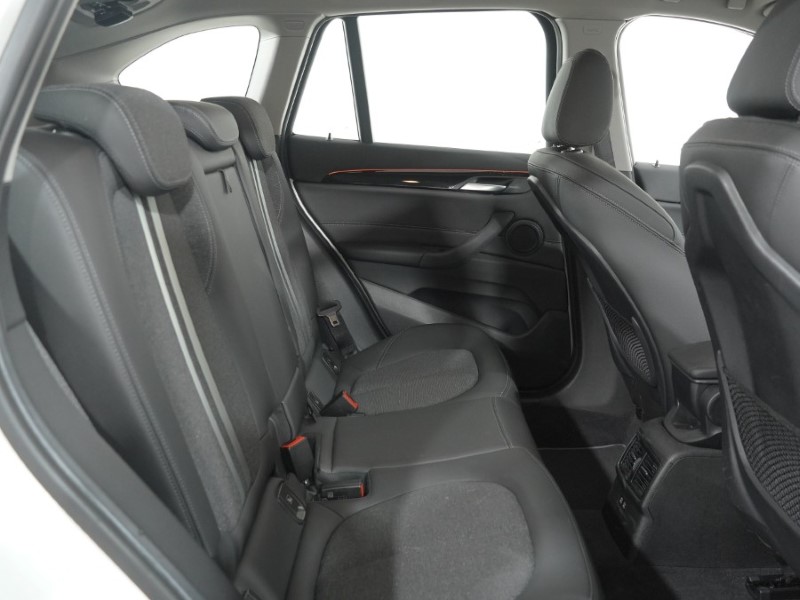 2020 (70) BMW X1 sDrive 18i Sport 5dr Step Auto 5260344