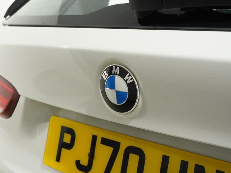 2020 (70) BMW X1 sDrive 18i Sport 5dr Step Auto 5260336